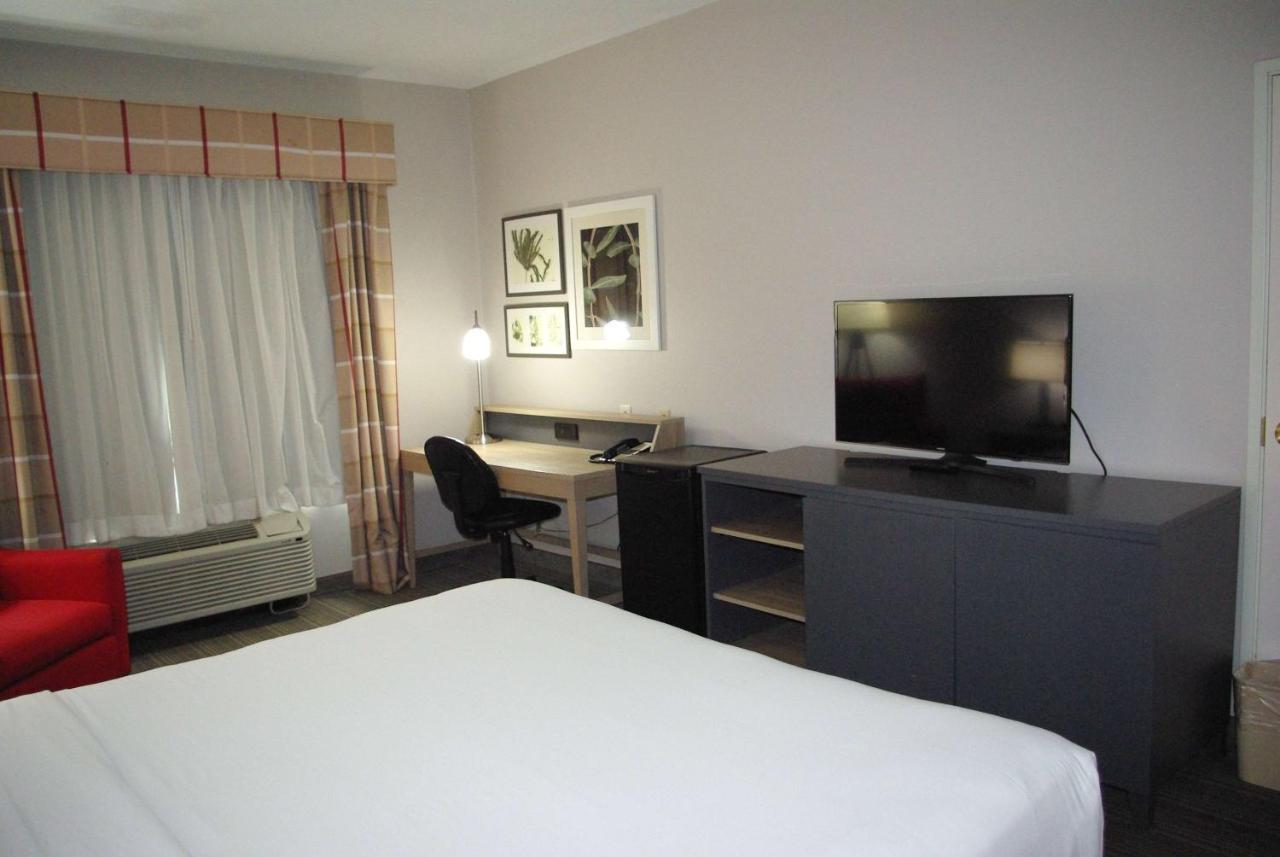 Wingate By Wyndham Matthews, Nc Hotel Bagian luar foto