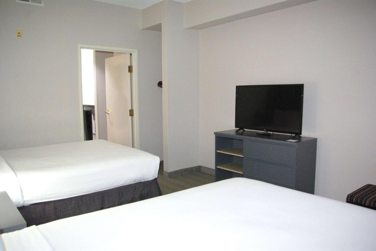 Wingate By Wyndham Matthews, Nc Hotel Bagian luar foto