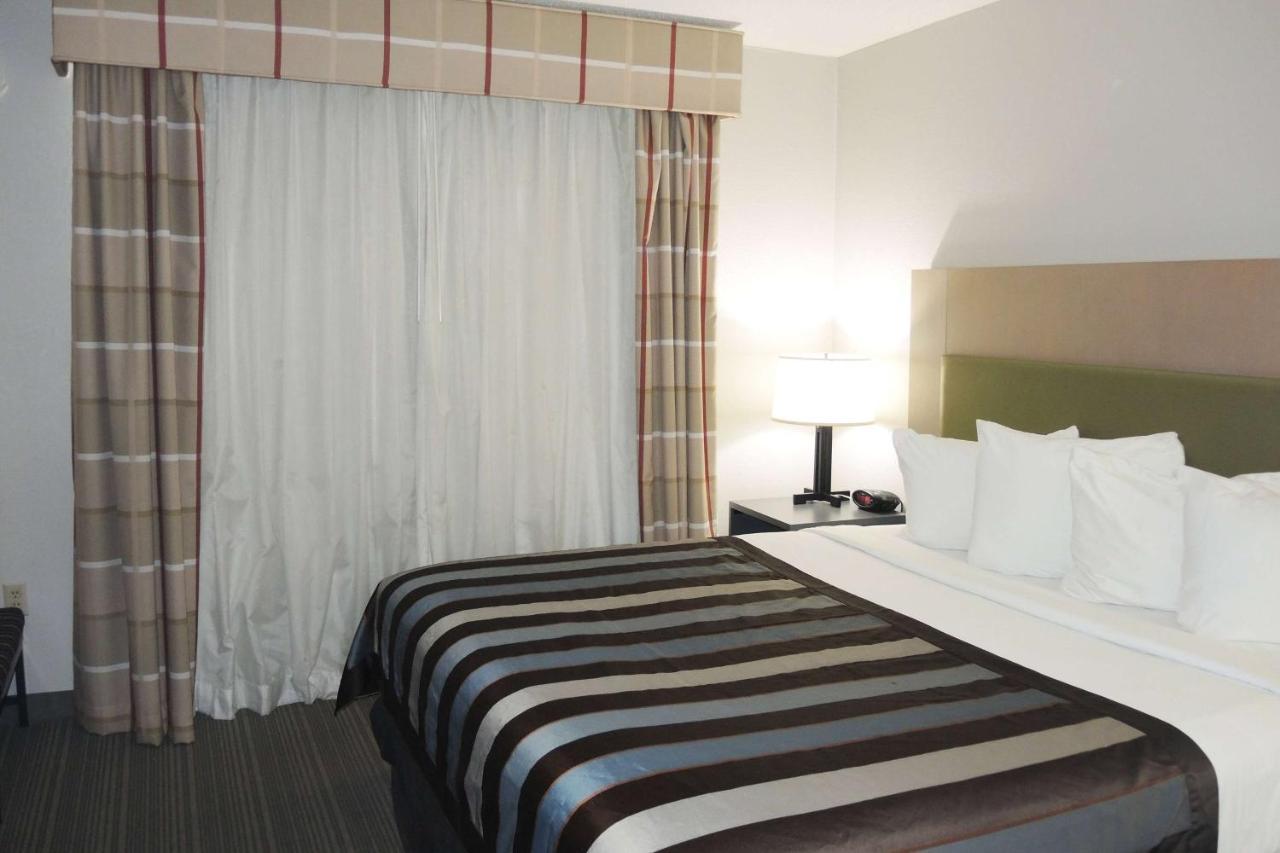 Wingate By Wyndham Matthews, Nc Hotel Bagian luar foto