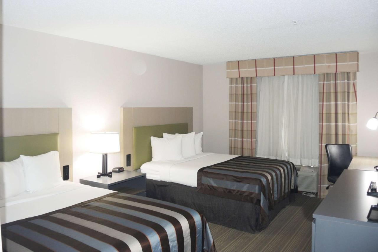 Wingate By Wyndham Matthews, Nc Hotel Bagian luar foto
