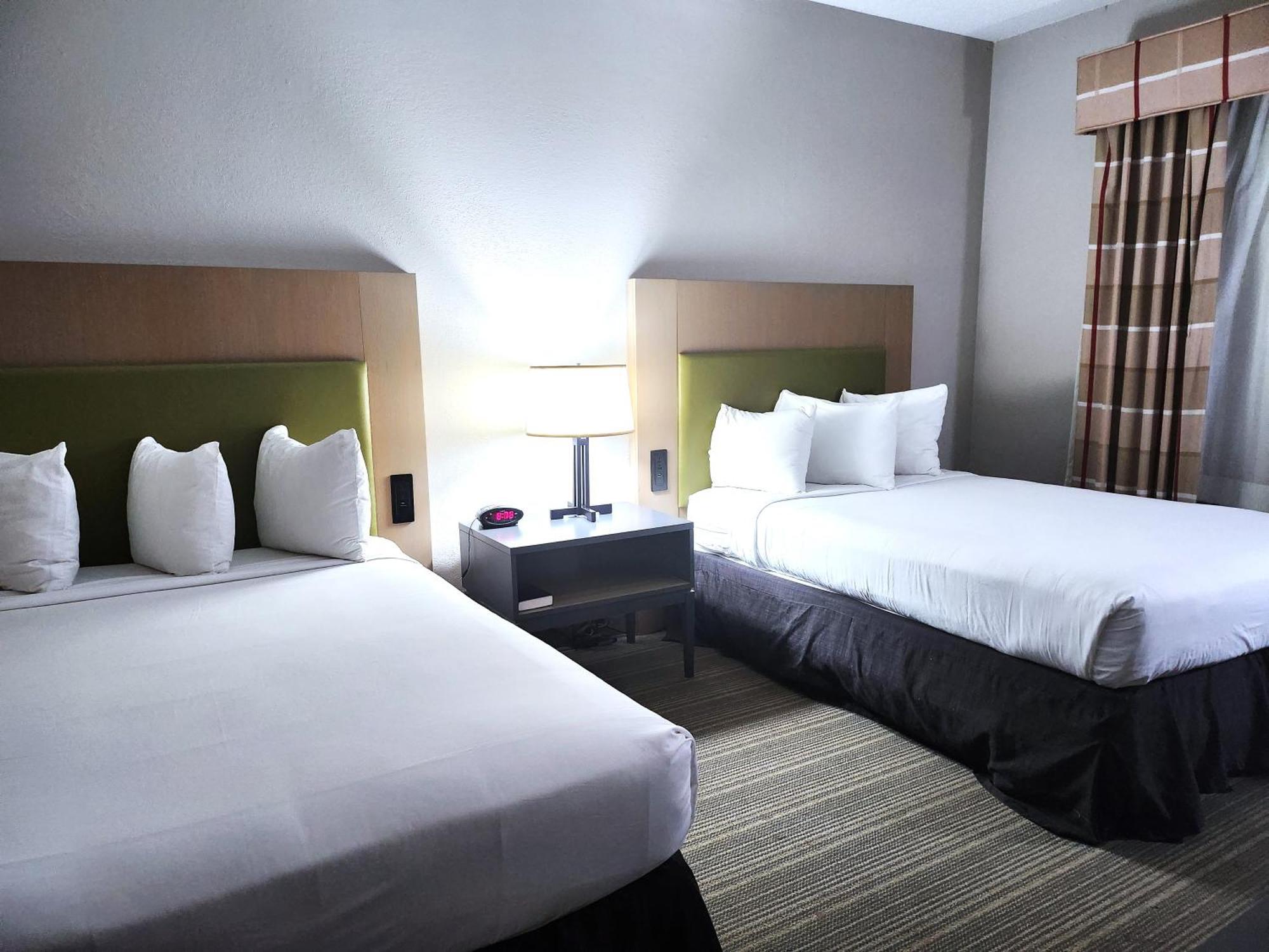 Wingate By Wyndham Matthews, Nc Hotel Bagian luar foto