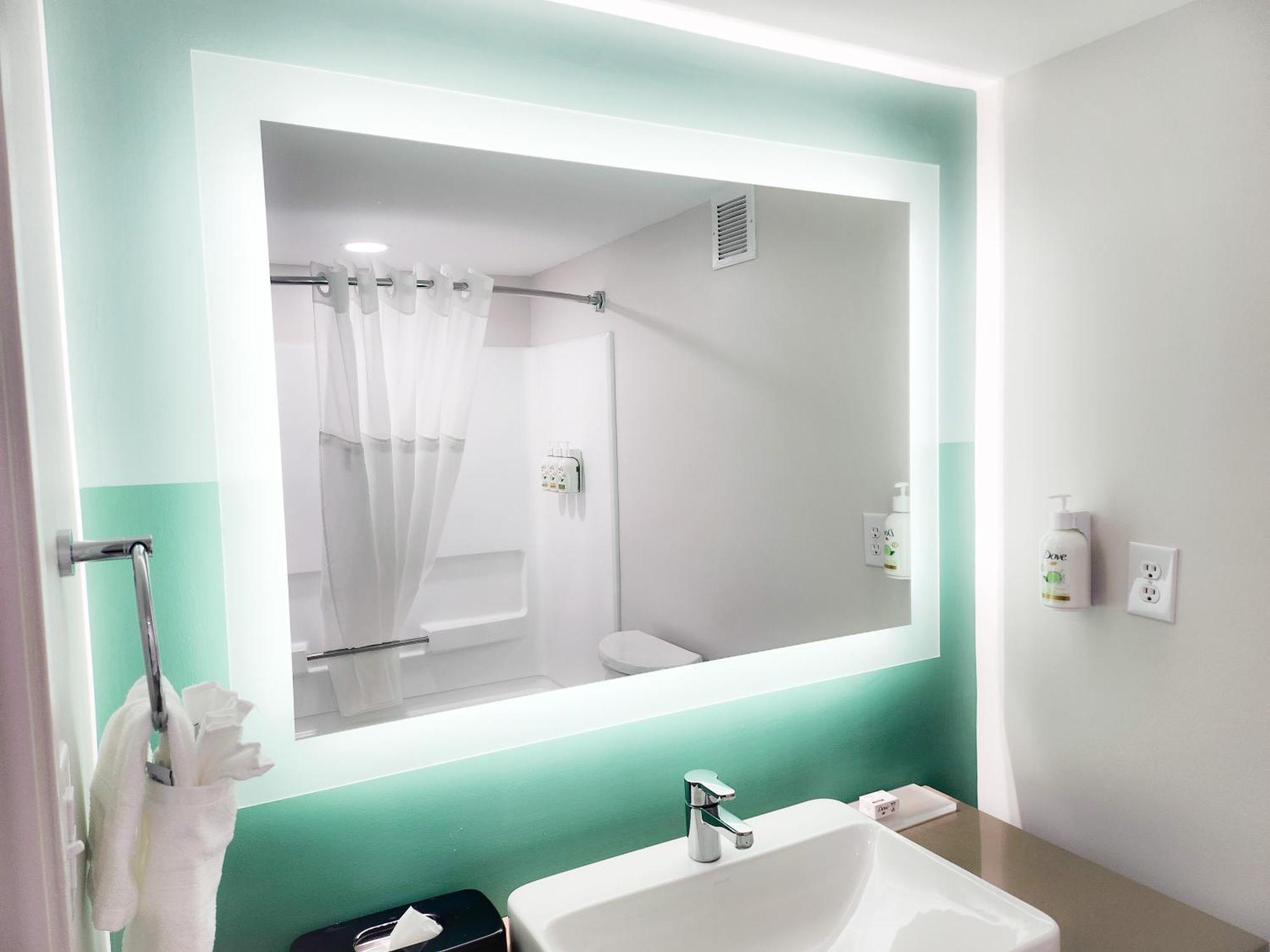 Wingate By Wyndham Matthews, Nc Hotel Bagian luar foto
