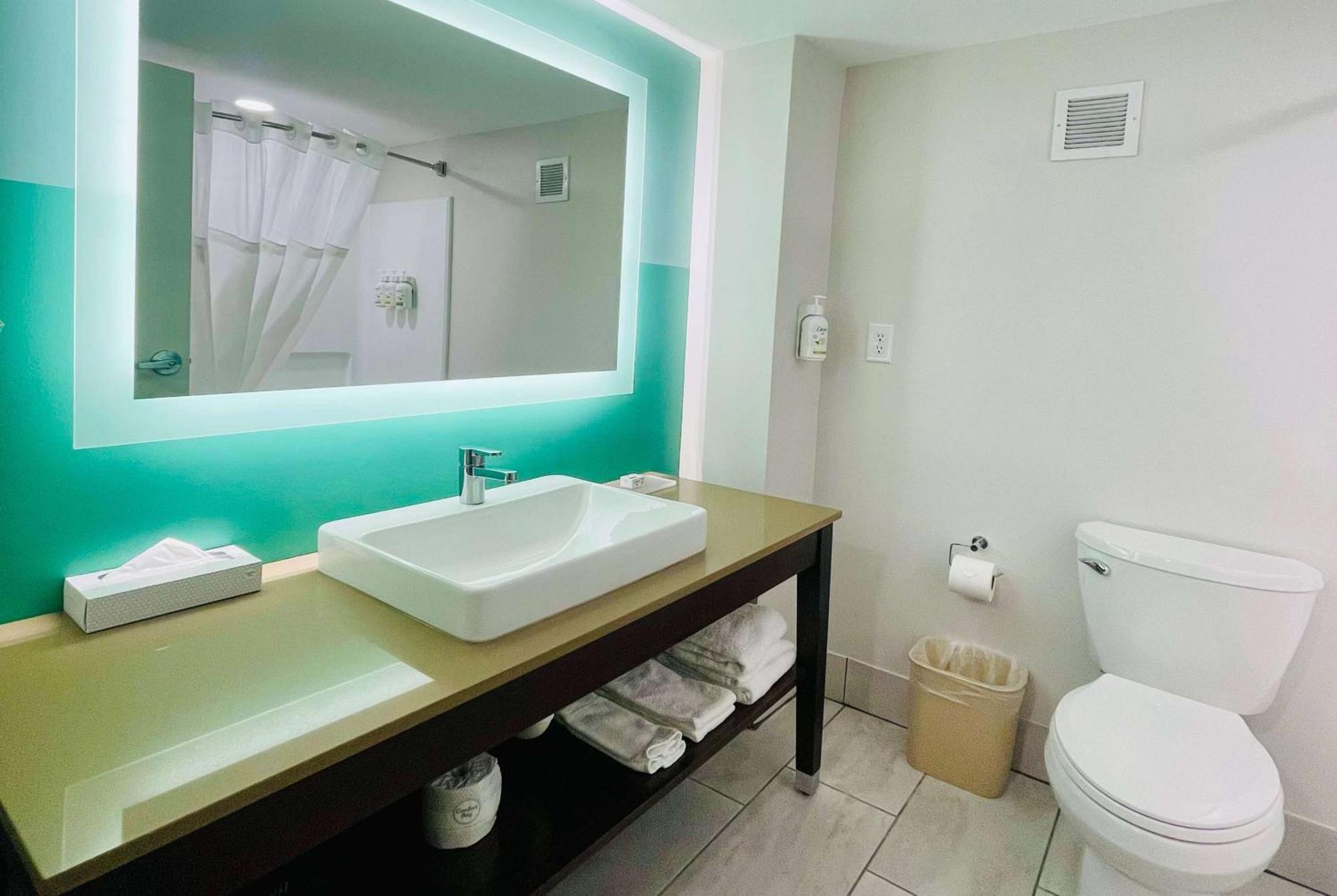 Wingate By Wyndham Matthews, Nc Hotel Bagian luar foto