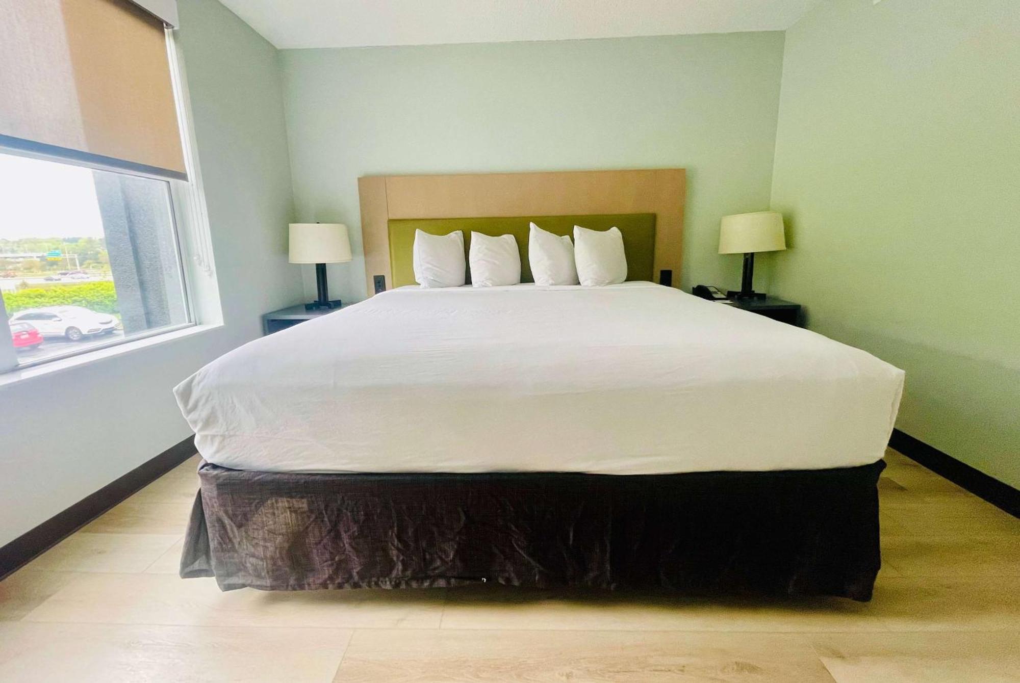 Wingate By Wyndham Matthews, Nc Hotel Bagian luar foto