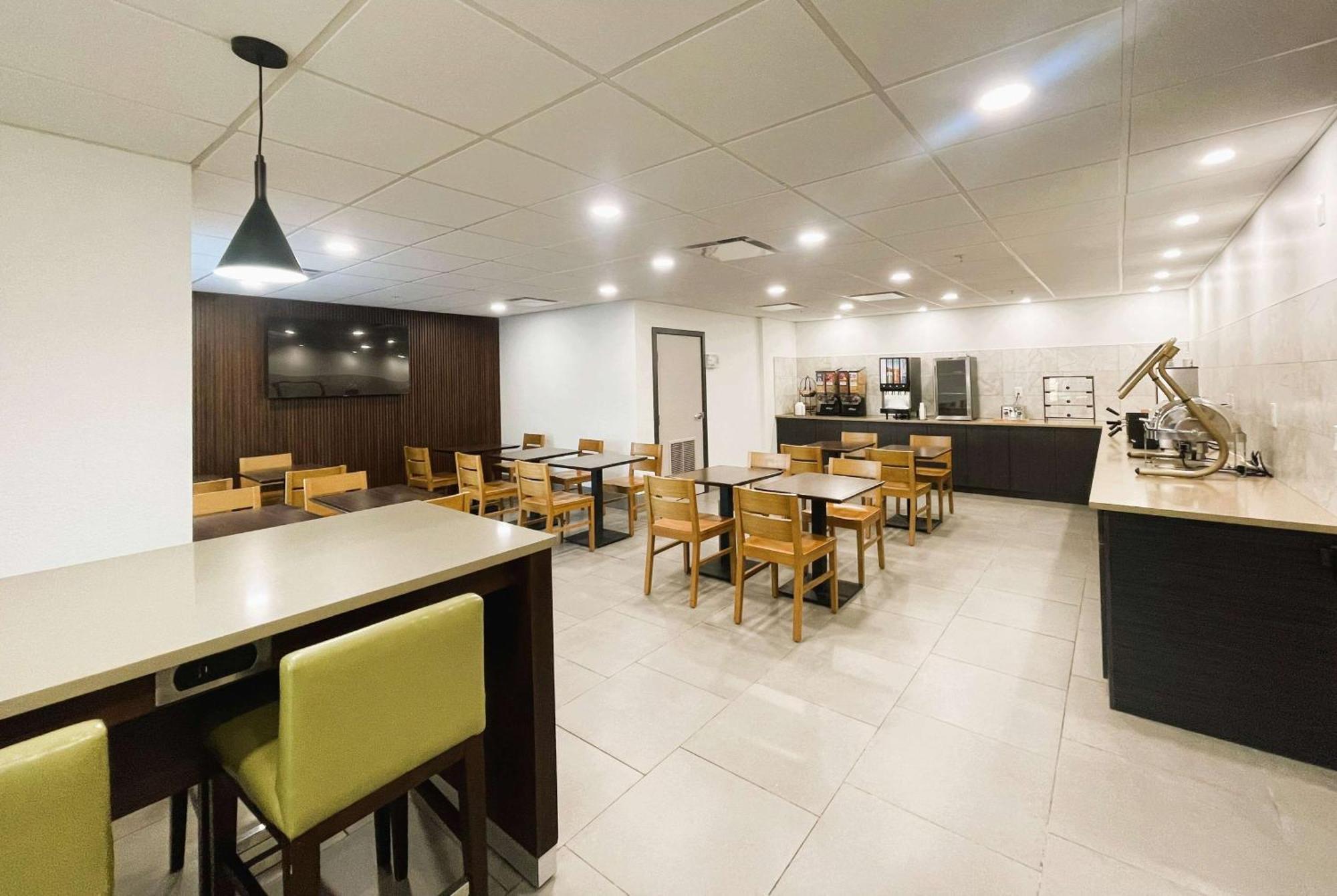 Wingate By Wyndham Matthews, Nc Hotel Bagian luar foto